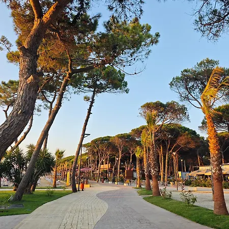 Διαμέρισμα Mali I Robit 2 Golem (Tirana)